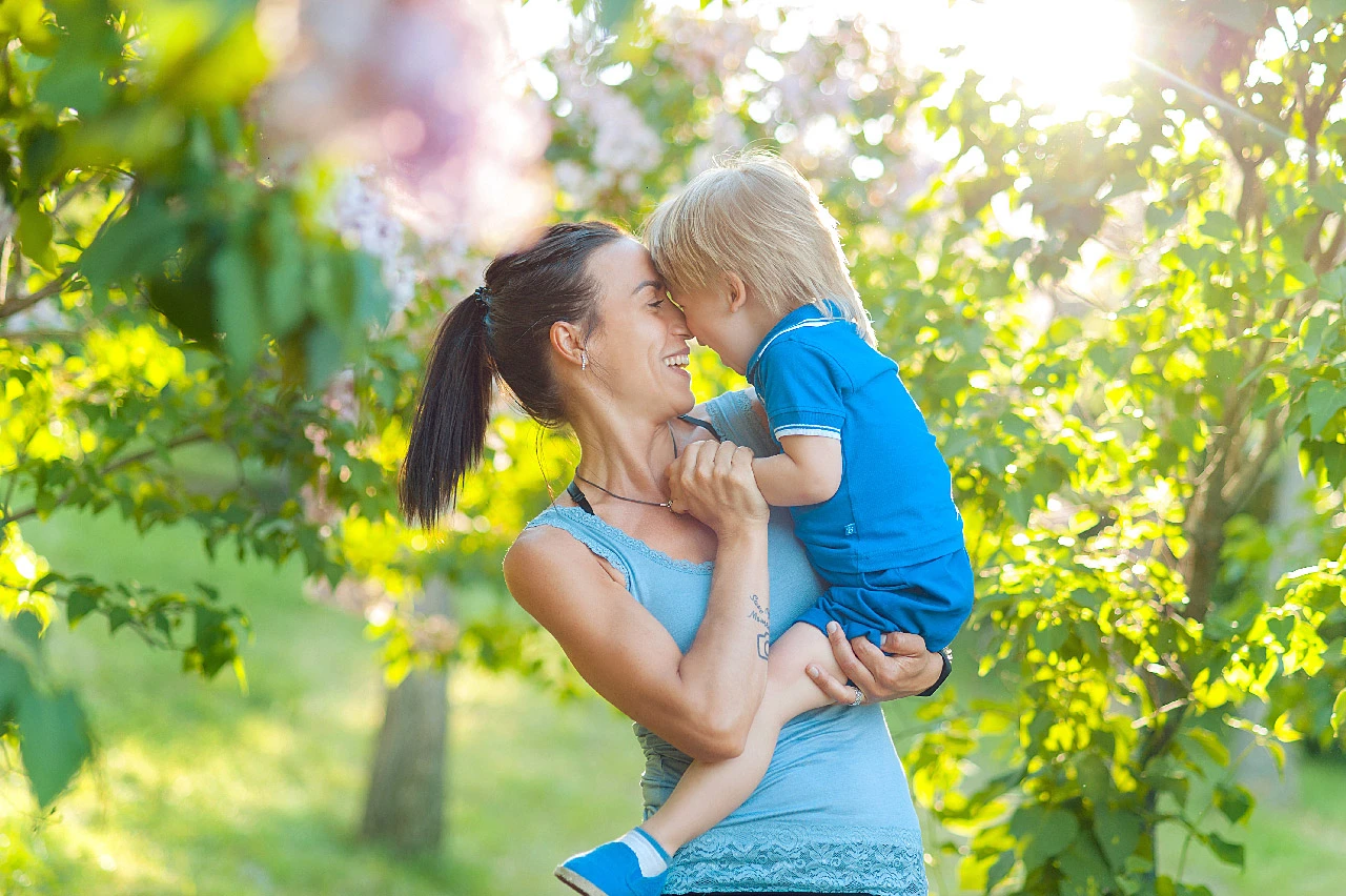 Rediscover Your Confidence with a Mommy Makeover: Your Path to Post-Pregnancy Rejuvenation 2 Mommy and son